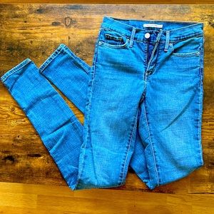 Levi’s 311 Shaping Skinny Jeans, W25 L34